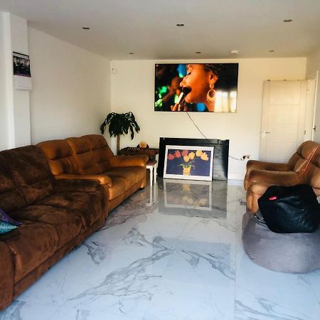 Diamond Accommodation Londen Buitenkant foto